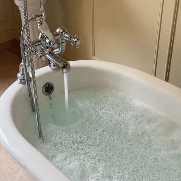 Bath Tub